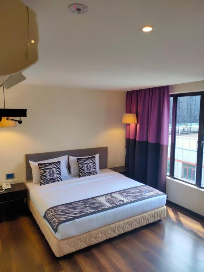 9 Square Hotel - Subang Subang Jaya