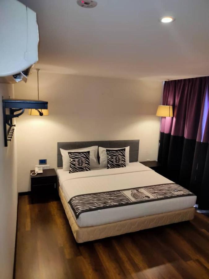 9 Square Hotel - Subang Hotel 3*