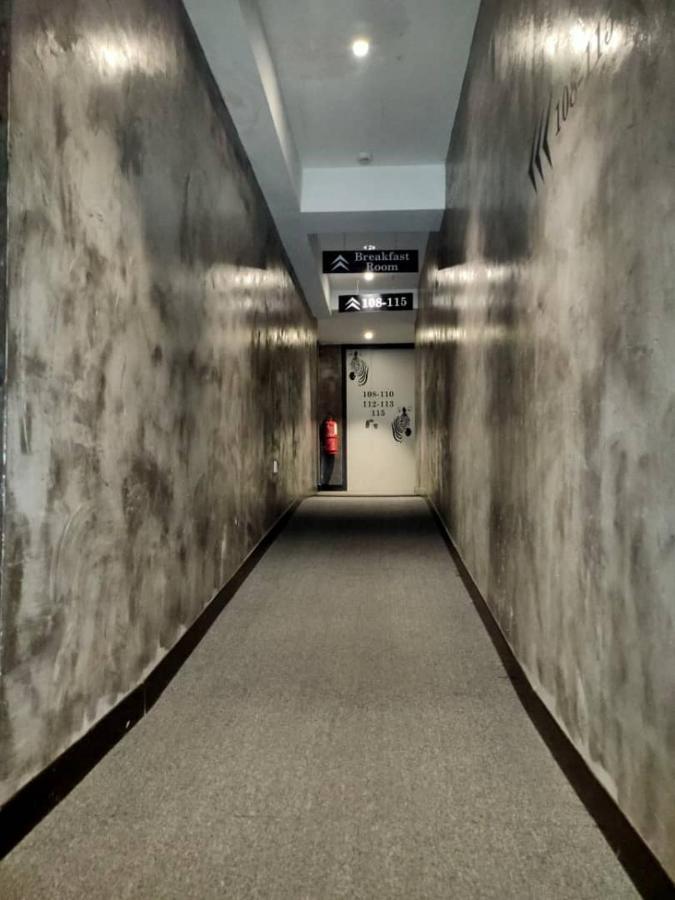 9 Square Hotel - Subang Subang Jaya