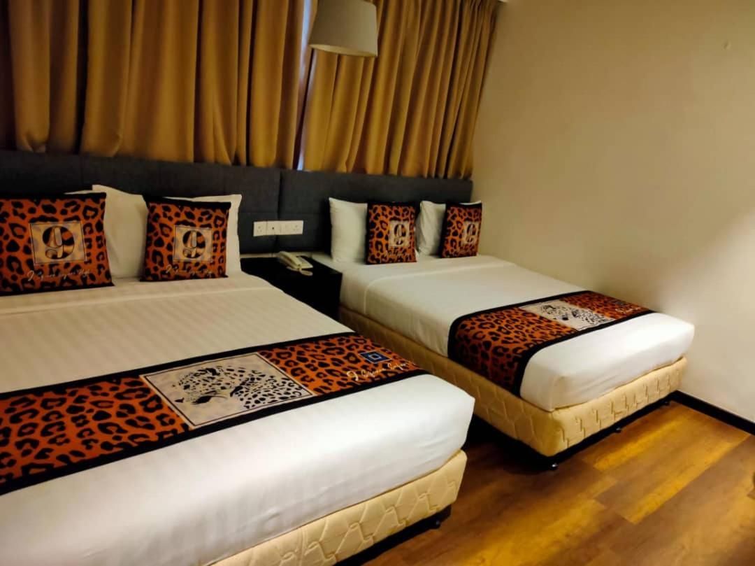 9 Square Hotel - Subang 3*